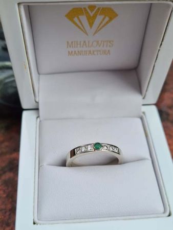 anikos whitegold ring