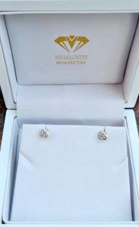 gold earring1