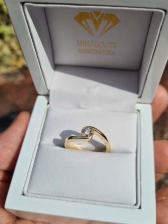 valentinas engagement ring