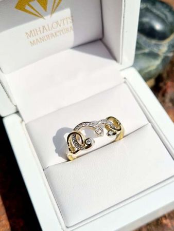 evas gold ring