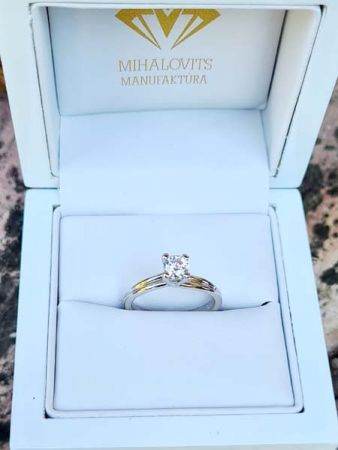 platinum ring